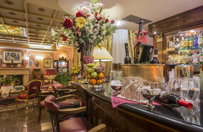 Food & Drinks 5, Hotel Vittoria, Milano