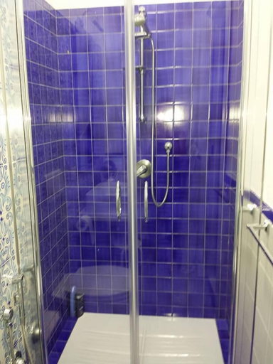 Bathroom 5, Bed & Breakfast Massico, Napoli