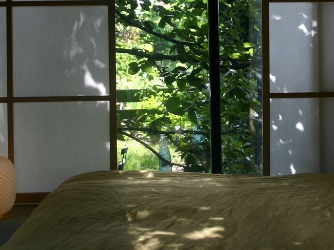 Bedroom 4, Lescalier, Bas-Rhin