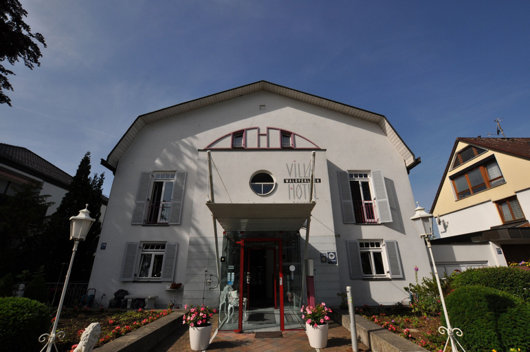 Exterior & Views 2, Hotel Villa Waldperlach, München