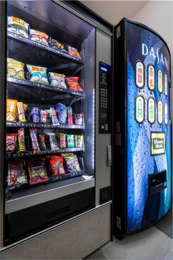 Food & Drinks 4, Motel 6 Fort Nelson, BC, Northern Rockies