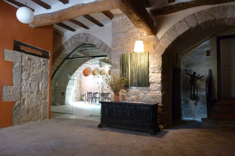 Others 5, Cal Maginet Hotel, Tarragona