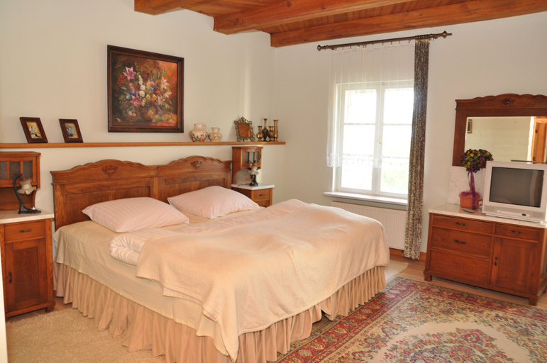 Bedroom 2, Pałac Grochowiska Szlacheckie, Żnin