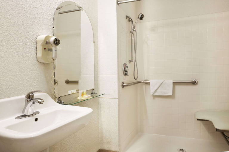 Bathroom 4, Days Inn by Wyndham Oceanside, San Diego