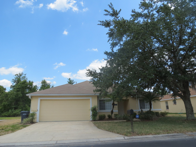 Sandy Ridge Area Pool Home, Polk