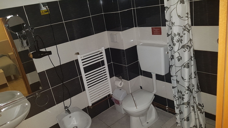 Bathroom 3, B&B Casa Italia, Timisoara