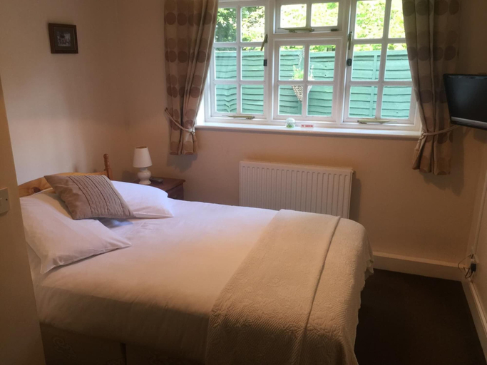 Bedroom 3, The Winchfield Inn, Hampshire