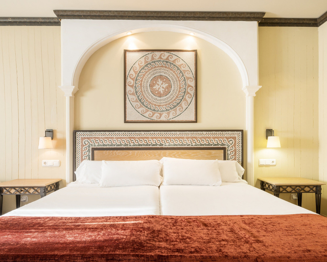 Bedroom 3, Hotel ILUNION Mérida Palace, Badajoz