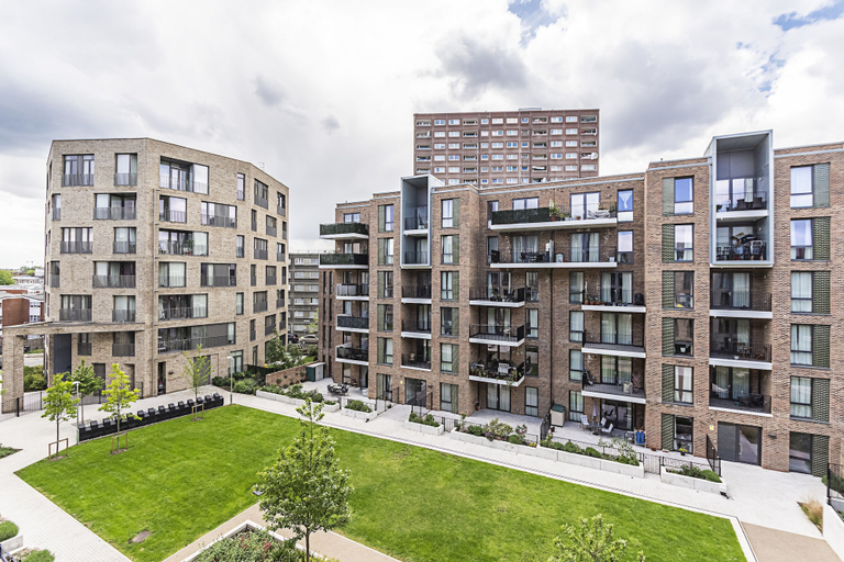 Exterior & Views 2, Stunning Brand New Westminster Apartment, London