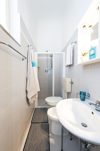 Bathroom 3, La Casa di Greta, Florence