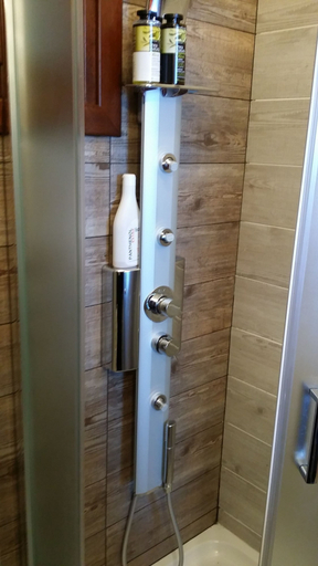 Bathroom 4, Pacithea Villas, Thessaly
