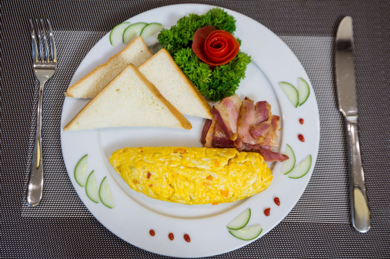 Food & Drinks 8