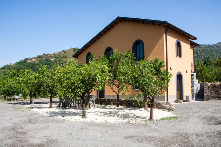 Exterior & Views 2, La Porta delle Gole, Messina