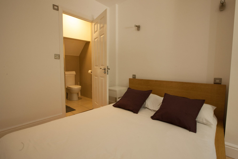 Bedroom 2, Thirsk Tooting Concept Studios by Allô Housing, London