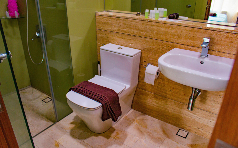 Bathroom 4, Vortex at KLCC by VS, Kuala Lumpur
