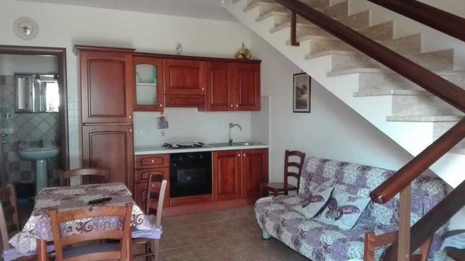 Others 4, Agriturismo La Lestra, Latina