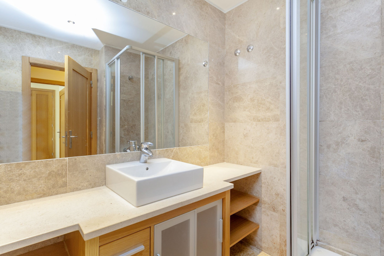 Bathroom 4, LxWay Apartments Costa da Guia, Cascais