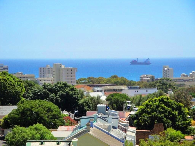 Others 5, Room with a View, City of Cape Town