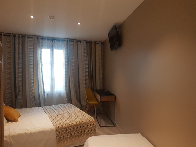 Bedroom 2, Terre De Loire, Cher