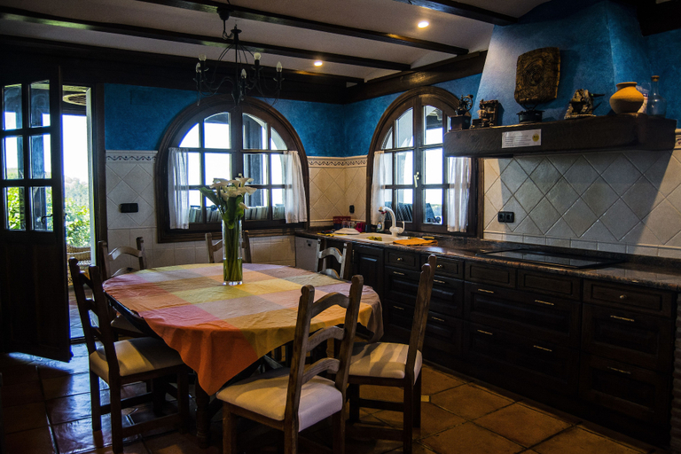 Food & Drinks, Maddiola Apartamentos, Guipúzcoa