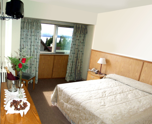 Bedroom 3, Hotel Internacional, Bariloche