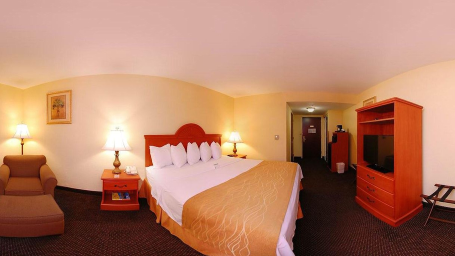 Bedroom 3, Comfort Inn & Suites Jupiter I-95, Palm Beach