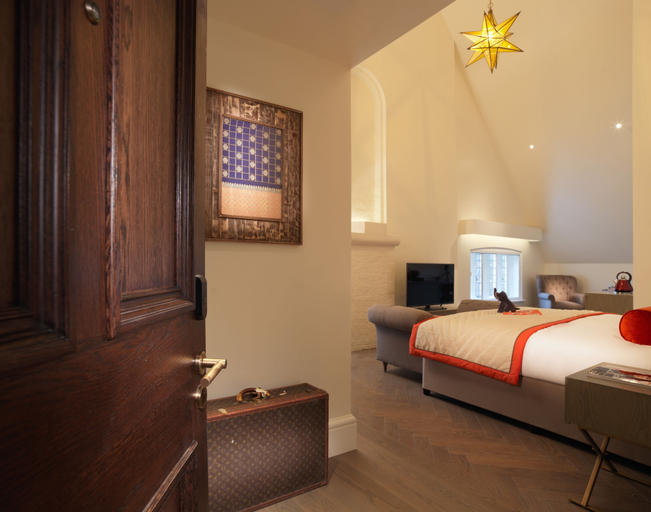 Bedroom 3, The Lalit London, London