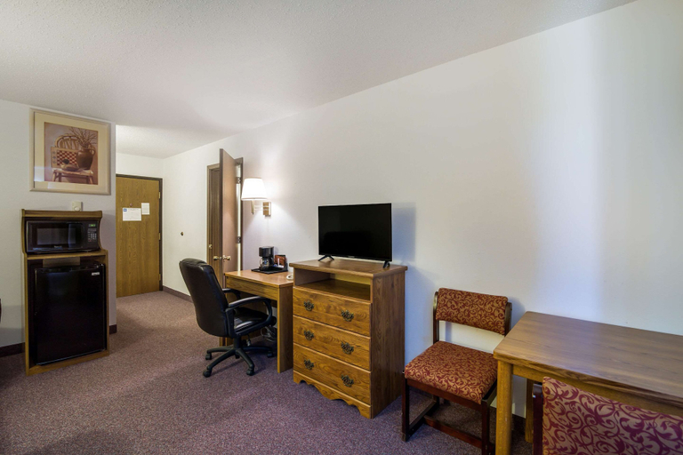 Others 5, The Roosevelt Hotel, Wibaux