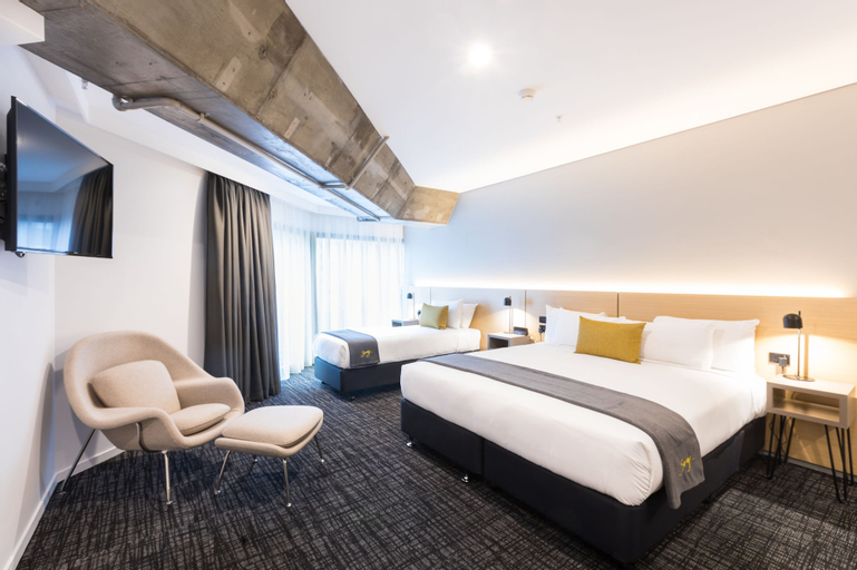 Bedroom 3, Song Hotel Sydney, Sydney