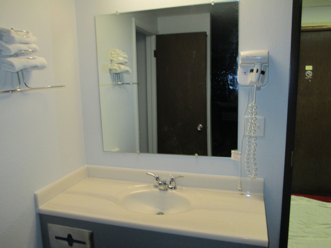 Bathroom 4, Americas Best Value Inn Billings, Yellowstone