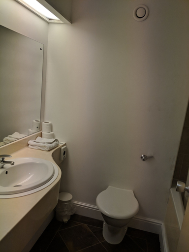 Bathroom 5, Best Western Ipswich Hotel, Suffolk
