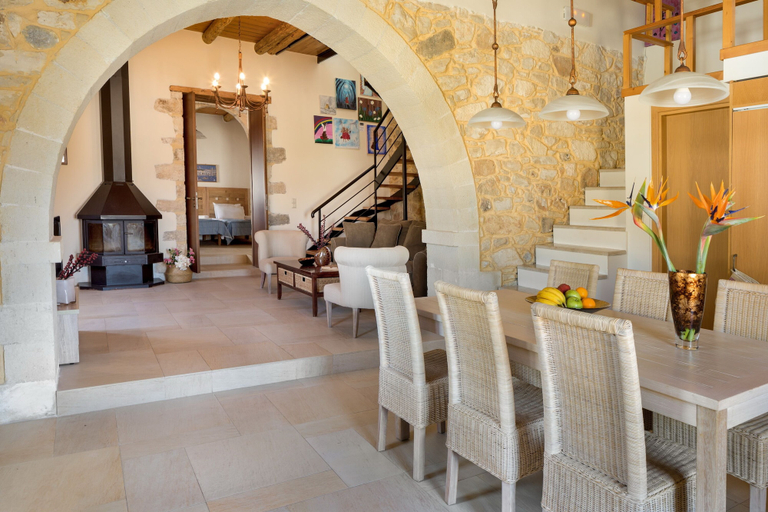 Food & Drinks, Olga's Filoxenia, Crete