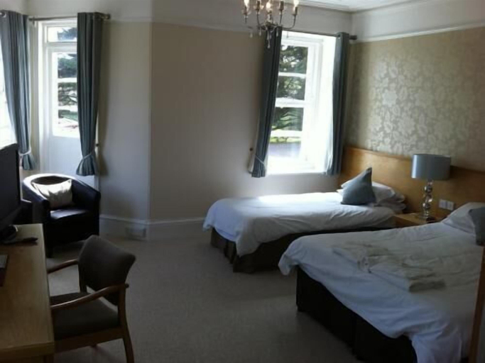 Bedroom 5, Anchorage Hotel, Torbay