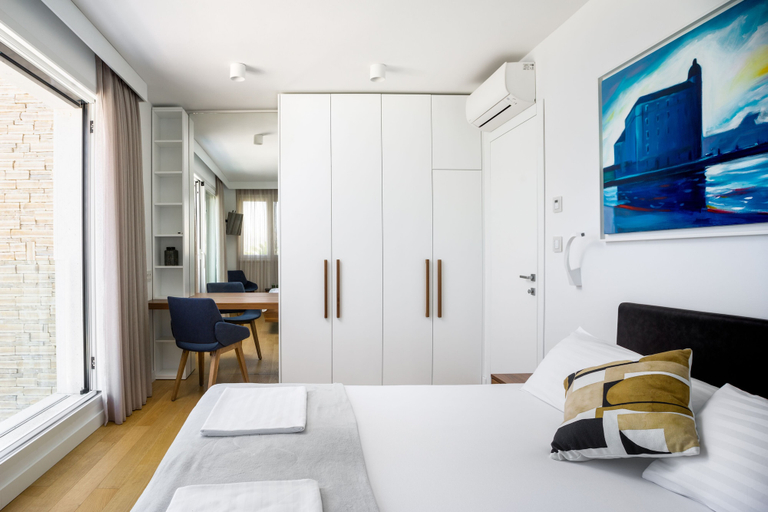 Bedroom 3, Acadia Beach Villas & Apartments, Slatine, Trogir