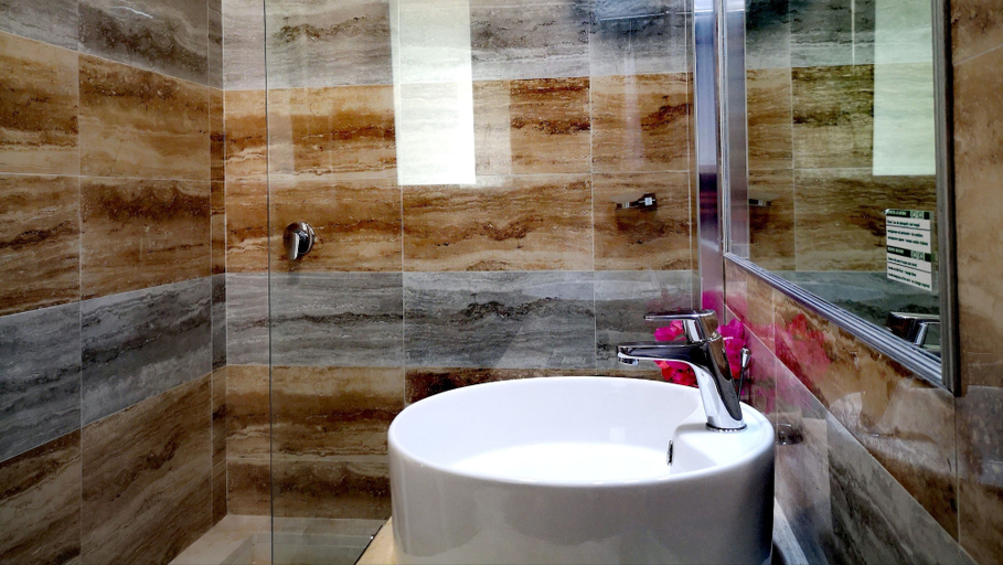 Bathroom 5, Hotel Costa dei Fiori, Cagliari
