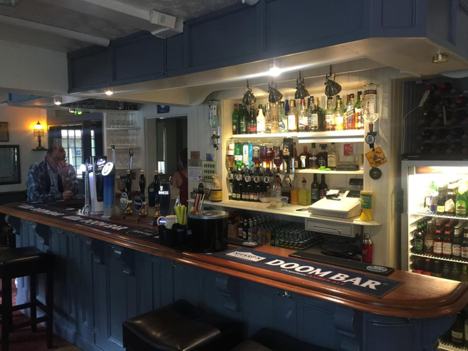 Food & Drinks 5, The Winchfield Inn, Hampshire