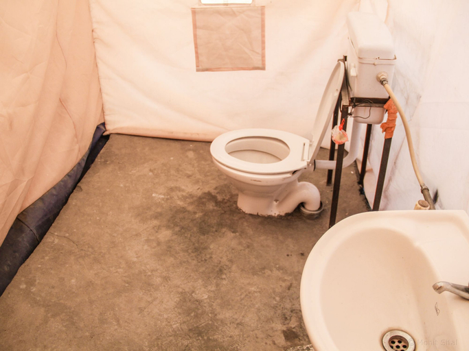 Bathroom, Monalisa Camp, Leh