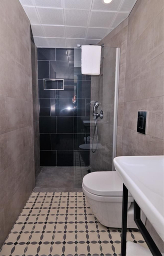 Bathroom 5, Arach Hotel Harbiye, Şişli
