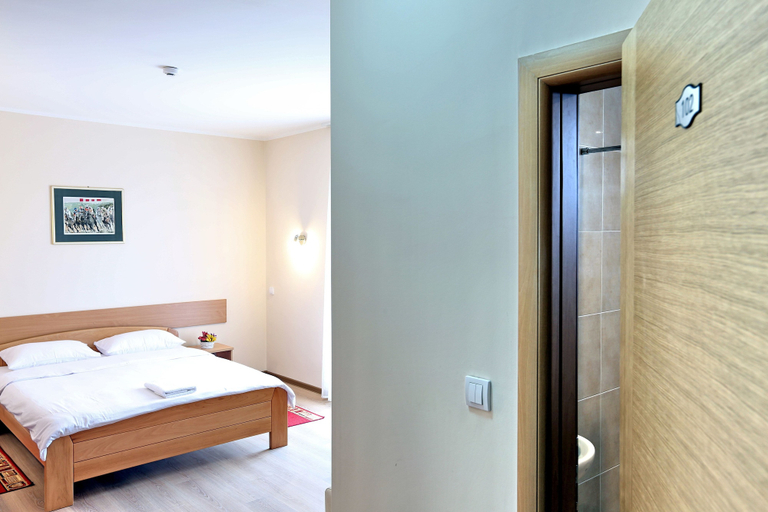 Bedroom 3, Hotel Novella Uno, Belgrade