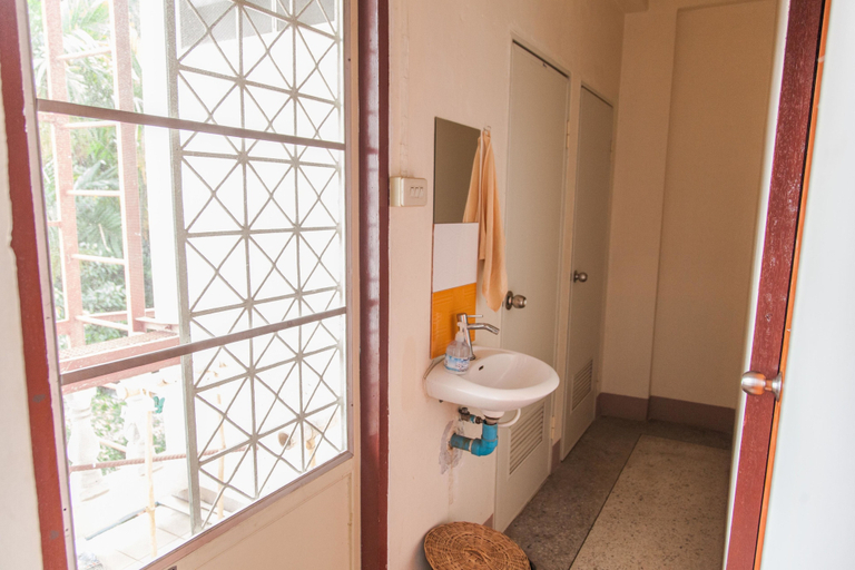 Bathroom 5, INA House, Muang Chiang Mai