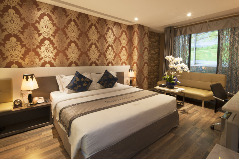 Bedroom 3, Sunflower Luxury Hotel, District 1