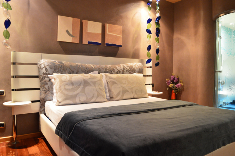 Bedroom 3, Les Fleurs Boutique Hotel, Stolichna