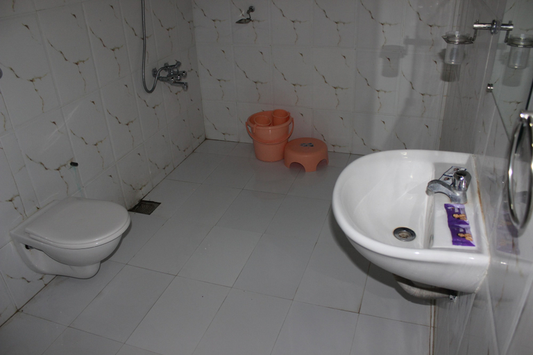 Bathroom 4, Gir Jungle Lodge, Gir Somnath