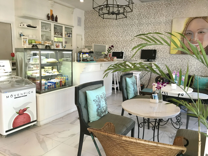 Food & Drinks 5, Casa Blanca Boutique hotel, Phuket Island