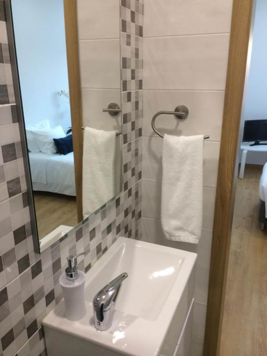 Bathroom 4, Aveiro White House, Aveiro