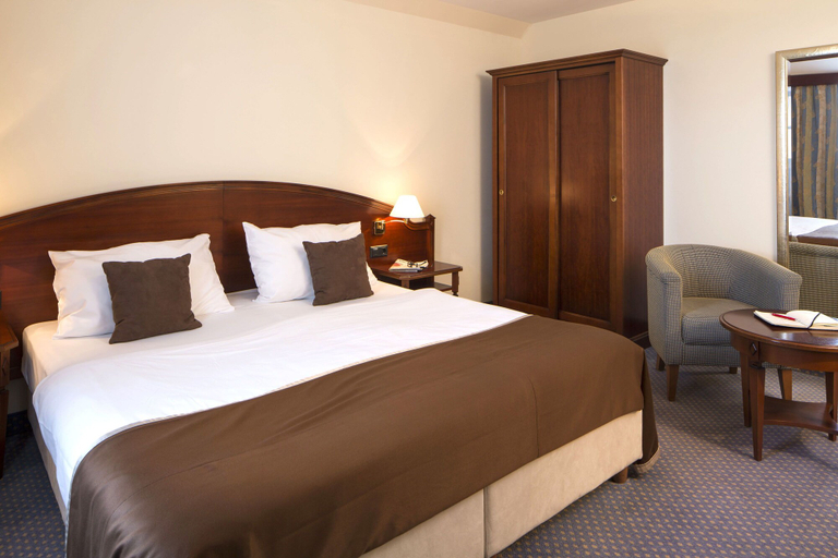 Bedroom 3, Austria Trend Hotel Schloss Wilhelminenberg, Wien