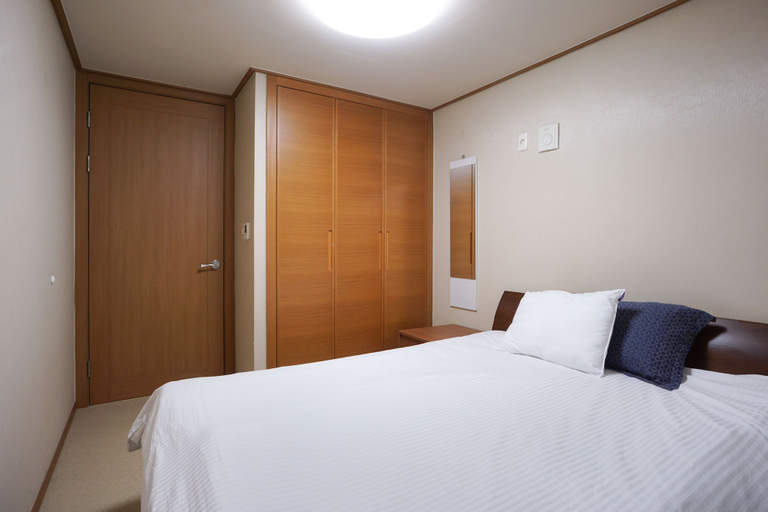Bedroom 2, Gangnam Galaxy Apt 2, Gangnam