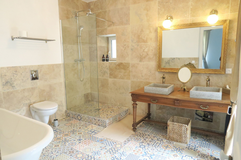 Bathroom 5, Château Des Ayes, Isère