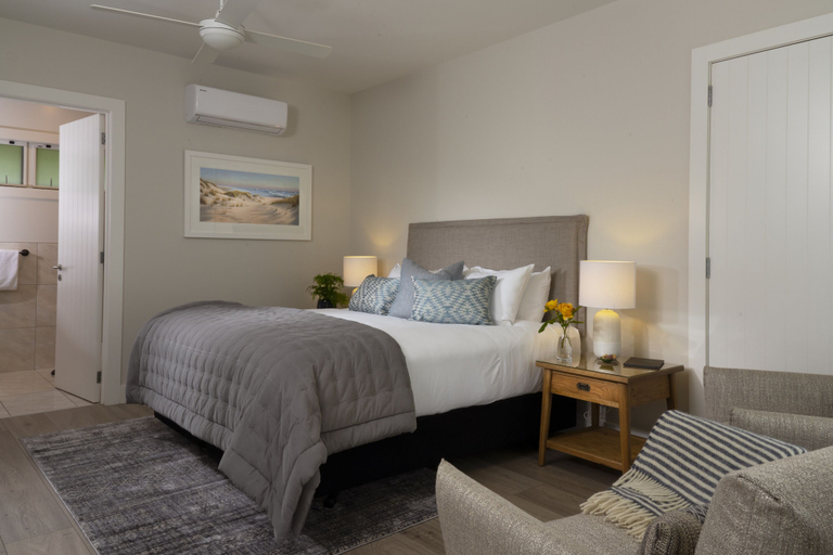 Bedroom 4, Ratanui Lodge, Tasman