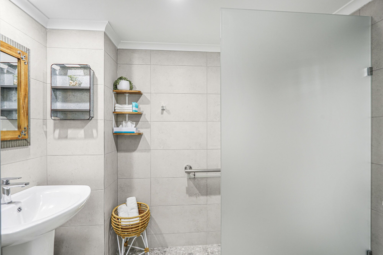 Bathroom 5, Amaroo at Trinity, Cairns
